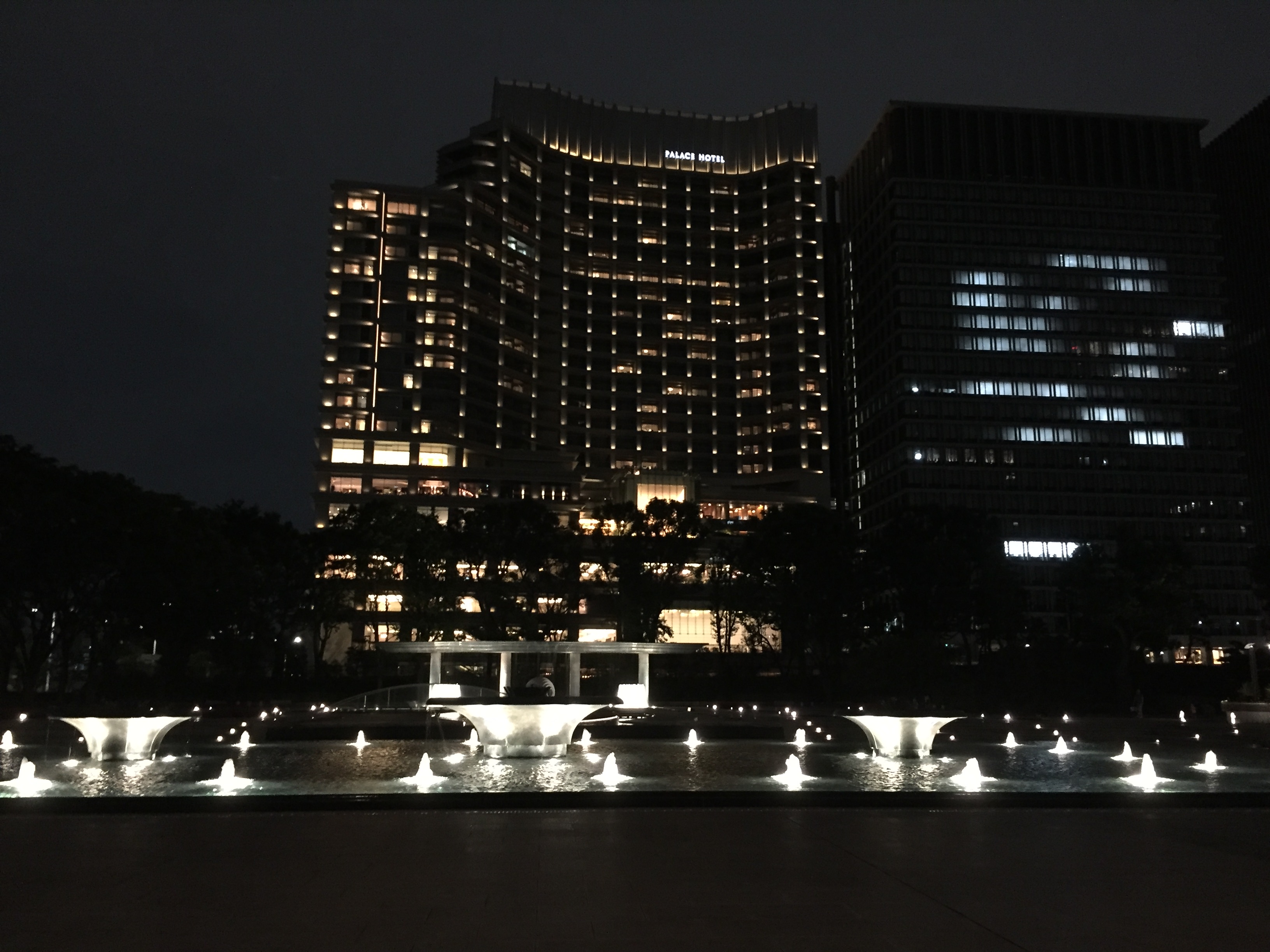 Het hotel van buitenaf gezien