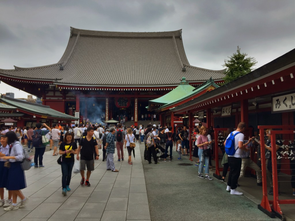De tempel, met de wierookkuil, die goed voor je zouden moeten zijn