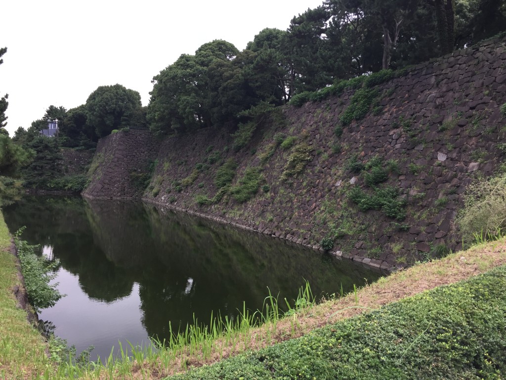 Dikke muren van het keizerlijk paleis